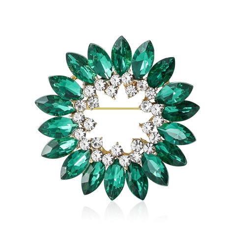 Vintage Sunflower Rhinestone Brooch For Women Gold Alloy Flower Wreath Pin For Coats Cardigan Fashion Jewelry Accessory