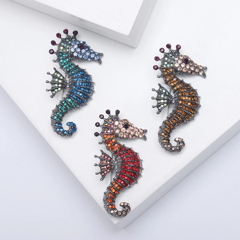Elegant Alloy Rhinestone Seahorse Brooch Pin For Women Fashion Ocean Animal Breastpin Accessories Multi Color Marine Jewelry
