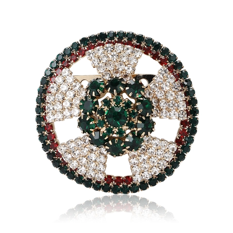 Vintage Weihnachts Kranz Brosche Für Damen Gold Legierung Eingelegt Rot Grün Strass Rund Girlande Pin Für Anzug Mantel Schmuck