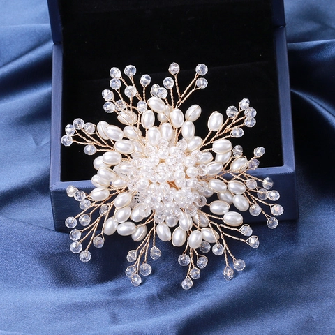 Handgemaakte Geweven Kunstparel Bloem Broche Voor Vrouwen Legering Strass Elegante Bloemen Pin Bruiloft Banket Sieraden