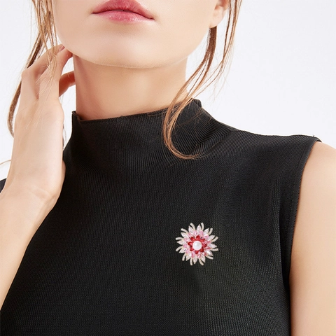 Luxus Kupfer Blume Brosche Mit Zirkonia Und Künstliche Perle Funkelnde Mode Floral Breastpin Für Damen Schmuck