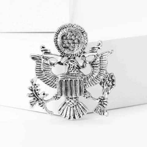 Vintage Legierung Adler Brosche Abzeichen Für Herren Damen Kreative Mode Schild Olivenzweig Geprägte Anzug Mantel Broschen Nadeln