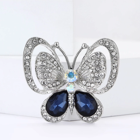 Broche Papillon Vintage en Alliage Avec Incrustation de Strass pour Femme Bijoux de Mode Accessoire Élégant