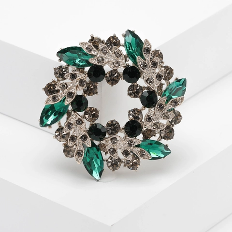 Elegant Alloy Rhinestone Bauhinia Wreath Brooch For Women Vintage Floral Corsage Pin For Wedding Party Daily Fashion Jewelry