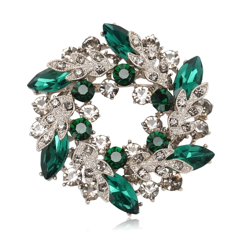 Vintage Alloy Wreath Brooch For Women Shiny Rhinestone Bauhinia Floral Corsage Pin Elegant Clothing Jewelry Accessories Gift