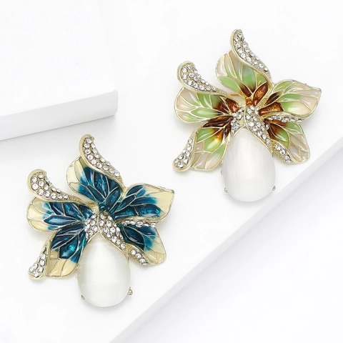 Elegante Spilla A Fiore In Lega Per Donna Con Pietra Occhio Di Gatto Strass Intarsiato Gocciolamento D'olio Smalto Pianta Corpetto Spilla Per Abito Cardigan