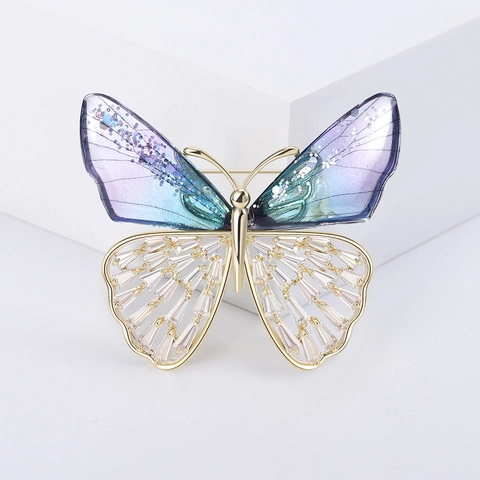 Elegante Spilla a Farfalla in Rame Con Micro-Intarsio in Zirconia per Donna Ali Sfumate Accessorio per Abito Maglione Gioielli di Lusso Regalo