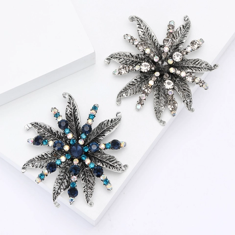 Vintage Alloy Rhinestone Flower Brooch Oversized Retro Starburst Pin For Women Cardigan Coat Corsage Elegant Banquet Jewelry