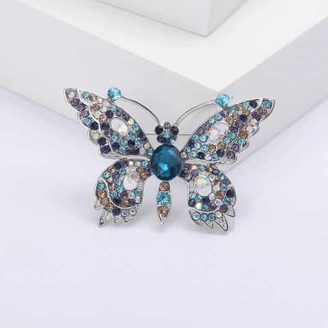 Elegante Legering Vlinder Strass Broche Pin Voor Vrouwen Mode Dier Stijl Glinsterende Kristal Corsage Kleding Accessoires Sieraden Cadeau