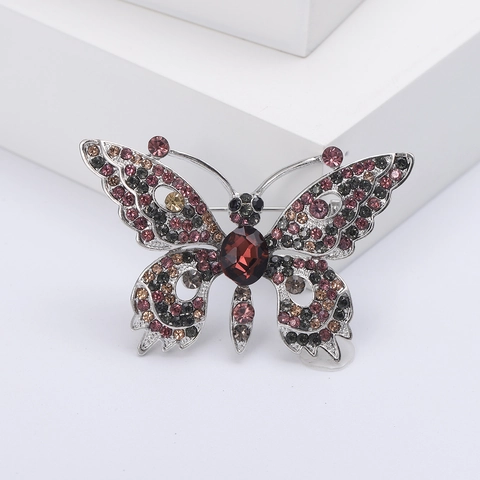 Elegante Legering Vlinder Strass Broche Pin Voor Vrouwen Mode Dier Stijl Glinsterende Kristal Corsage Kleding Accessoires Sieraden Cadeau