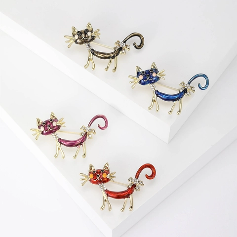 Cute Long Tailed Cat Brooch Alloy Enamel Drip Oil Rhinestone Animal Pin For Women Fashion Jewelry Clothing Accessories