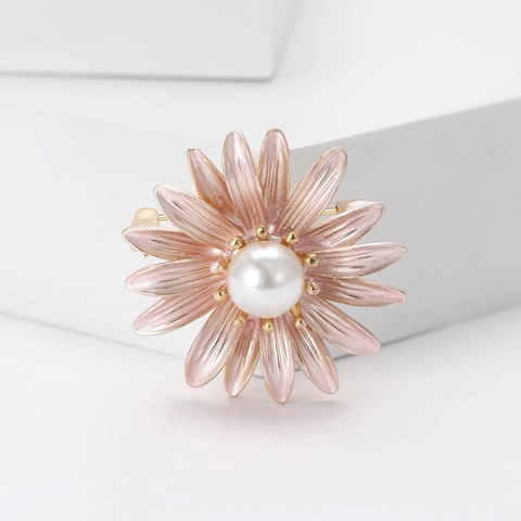 Fashion Elegant Enamel Daisy Flower Brooch For Women Exquisite Alloy Artificial Pearl Lapel Pin Delicate Corsage Jewelry