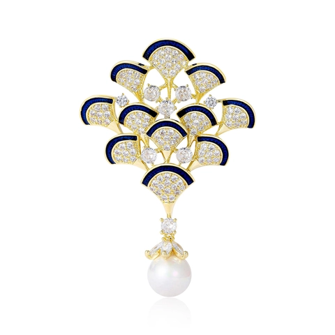 Elegant Fan Shaped Peacock Feather Brooch For Women Copper Enamel Rhinestone Pin With Artificial Pearl Pendant Accessory