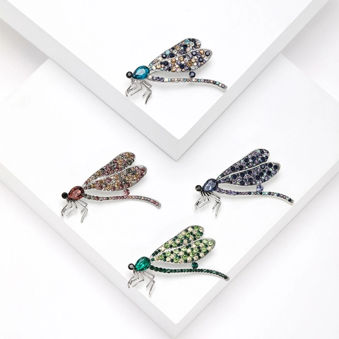 Vintage Legering Kleurrijke Strass Libel Broche Speld Voor Vrouwen Luxe Kristal Insect Broche Sieraden Voor Bruiloft Feest