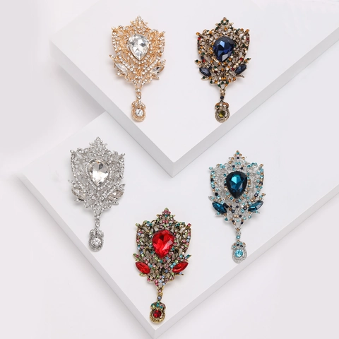 Vintage Baroque Palace Style Alloy Rhinestone Brooch Large Teardrop Crystal Floral Breastpin For Women Banquet Wedding Party Jewelry Gift