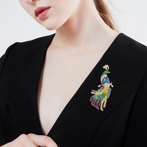Vintage Peacock Feather Phoenix Brooch For Women Luxury Alloy Enamel Rhinestone Animal Lapel Pin For Suit Dress Banquet Party Fashion Jewelry