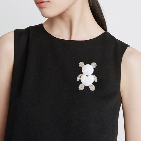 Spilla a Forma di Orso in Lega Carina per Donna Con Perla Artificiale a Cuore e Strass Intarsiato Spilla per Abbigliamento Animale