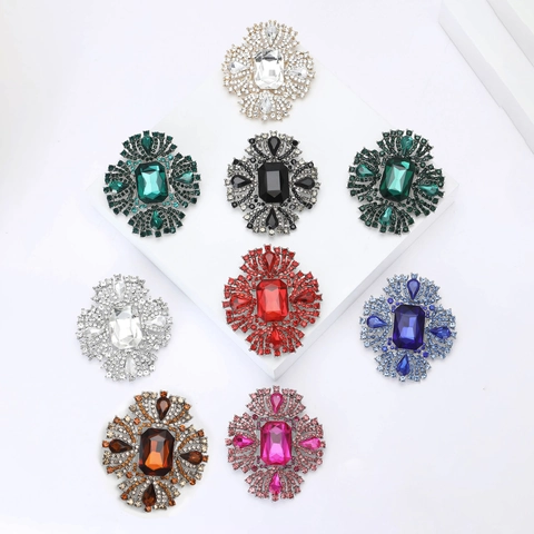 Spilla a Fiore in Lega Vintage con Strass per Donna Grande Cristallo Rettangolare Barocco Lussuosa Spilla per Abito Cappotto Accessori