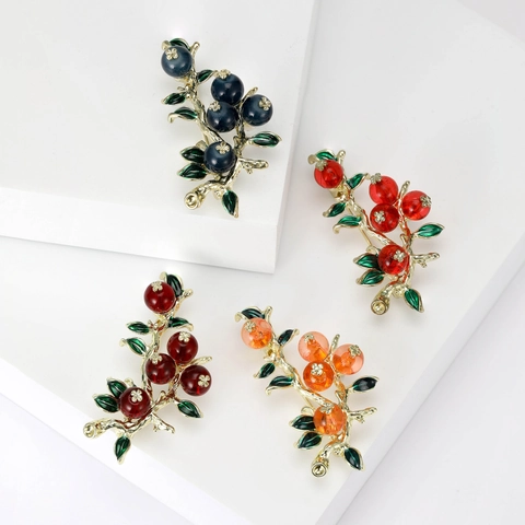 Broche Branche de Baies de Fruits en Alliage d'Émail Vintage pour Femmes Épingle de Pull de Costume de Persimmon de Haute Qualité Cadeau de Bijoux de Noël du Nouvel An