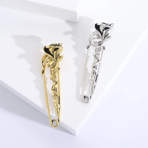 Spilla a Forma di Rosa in Lega Vintage per Donna Elegante Spilla di Sicurezza Floreale in Metallo Ciondolo per Collana Gioielli