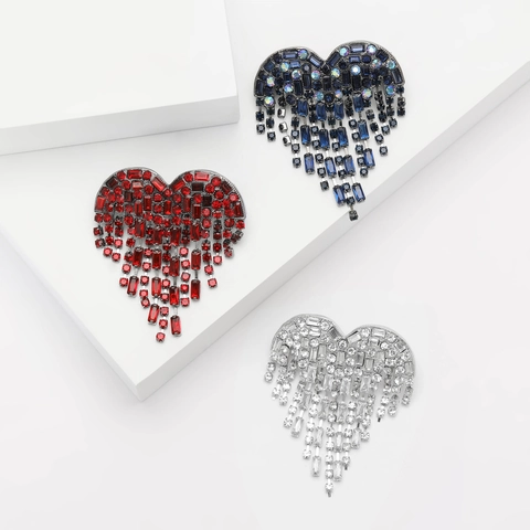 Broche Luxueuse en Alliage de Style Coréen en Forme de Cœur avec Franges en Strass pour Femmes Broche Élégante à Pampilles en Forme de Cœur Bijoux de Mariage