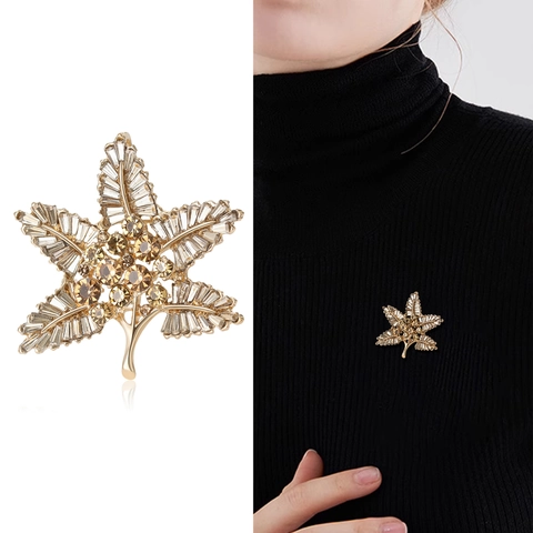Spilla a Foglia di Acero in Stile Palazzo Barocco per Donna Lega con Intarsio di Strass Spilla a Forma di Foglia Oro Argento