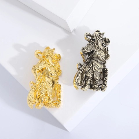 Vintage Alliage Guan Yu Guan Gong Broche Pin Style Chinois Traditionnel Figure Épinglette Pour Costume Robe Femmes Hommes Bijoux Accessoire
