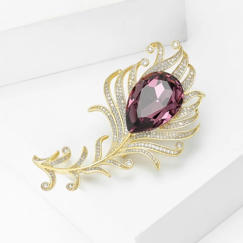 Elegant Copper Peacock Feather Brooch For Women With Large Purple Crystal And Sparkling Rhinestones Fashion Jewelry Gift