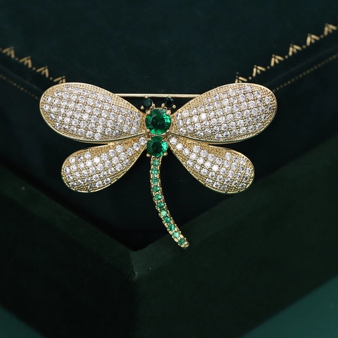 Elegante Broche de Libélula para Mujer de Cobre Forma Animal Con Circonia Blanca y Piedras Verdes Joyería Regalo de Moda