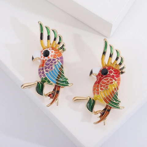 Spilla Pappagallo Colorata in Smalto Lega Uccello Animale Occhio in Strass Gioielli Stile Tropicale per Donna Accessorio