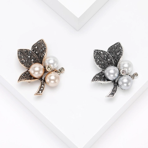 Vintage Legierung Blatt Brosche Für Damen Mit Künstliche Perle Strass Eingelegt Retro Mode Kleidung Schmuck Zubehör Geschenk