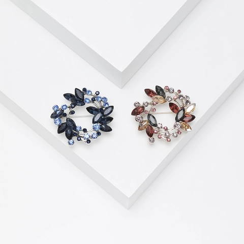 Eleganter Legierung Olivenzweig Kranz Brosche Für Damen Strass Eingelegt Blumen Anstecknadel Für Mantel Anzug Kleid Schmuck Zubehör