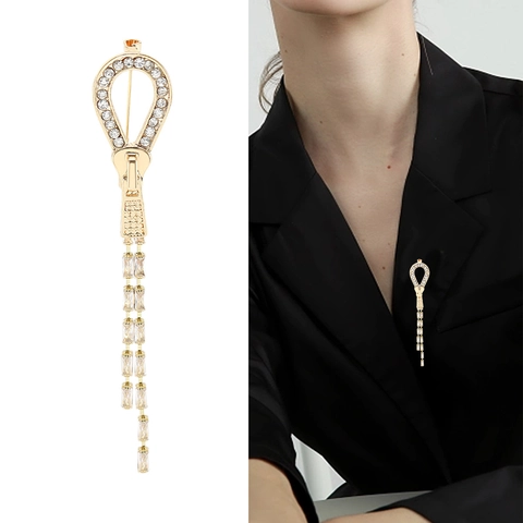Creative Alloy Rhinestone Zipper Pull Brooch For Women Fashion Tassel Suit Pin Gold Silver Luxury Clothing Accessory