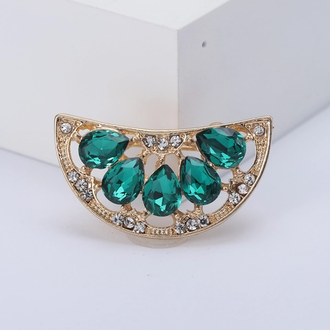 Fashion Alloy Rhinestone Watermelon Slice Brooch For Women Elegant Fruit Shape Lapel Pin Jewelry Anti Glare Safety Pin
