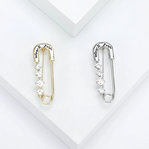 Alloy Rhinestone Paperclip Brooch With Love You Lettering Square Rhinestone Safety Pin For Women Daily Dress Accessories