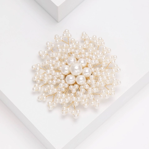 Elegante Spilla a Fiore in Lega Con Perle Artificiali per Donna Spilla a Fiocco di Neve Accessorio per Cappotto e Maglione