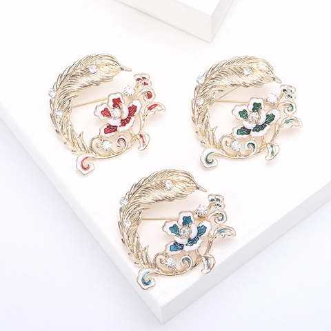 Vintage Alloy Feather Flower Brooch Elegant Enamel Drip Oil Rhinestone Pin For Women Suit Coat Jewelry Accessories Gift