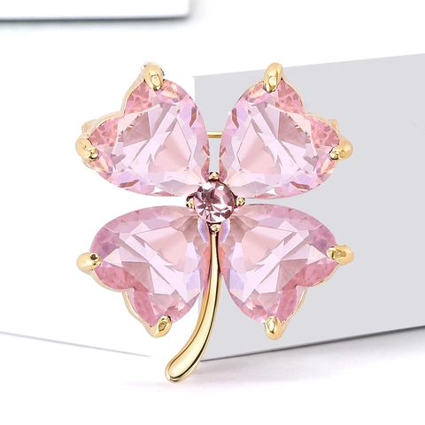 Elegant Alloy Rhinestone Four Leaf Clover Brooch For Women Fashion Heart Cut Crystal Brooch Pin Wedding Party Dress Accessories Jewelry