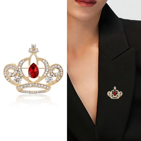 Elegante Spilla a Corona in Lega con Strass per Donna Accessorio per Abito da Completo di Moda con Design a Stella Croce