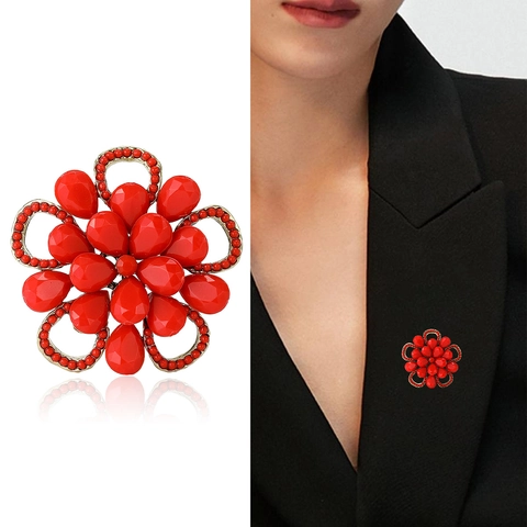 Elegante Spilla a Forma di Fiore per Donna in Lega con Strass Floreale Gioielli di Moda per Matrimonio Festa Accessorio