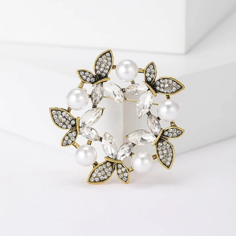 Spilla a Ghirlanda di Farfalle Vintage per Donna in Lega Perla Artificiale Strass Spilla Circolare per Abito Cappotto Accessorio Moda