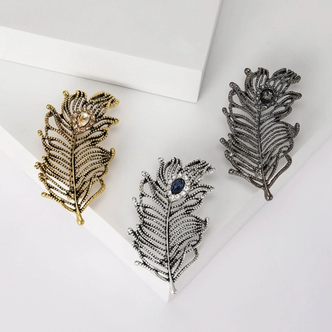 Vintage Veer Broche Voor Dames Elegante Koperen Strass Broche Pin Voor Jas Pak Jurk Mode Sieraden Accessoire Cadeau