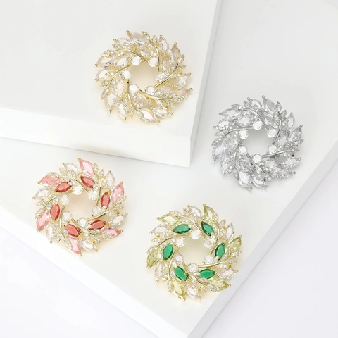 Elegante Korennaar Bloem Krans Brosche Koper Zirconia Ingelegde Reversspeld Voor Dames Pak Jas Sieraden Bruiloft Feest Cadeau