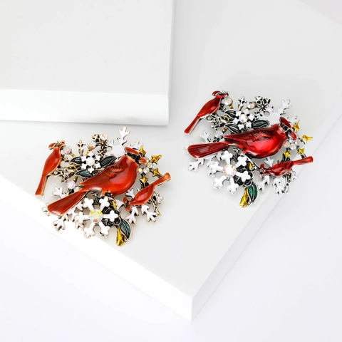 Broche de Pájaro Cardenal Norteamericano de Esmalte Vintage Aleación Copo de Nieve Diamante de Imitación Pin de Pecho Animal para Mujeres Invierno Navidad Accesorio