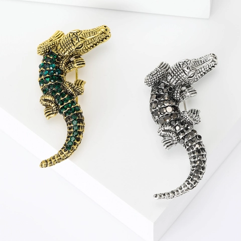 Vintage Alloy Crocodile Brooch Pin For Women Luxury Rhinestone Inlaid Animal Breastpin Accessory For Coats And Suits