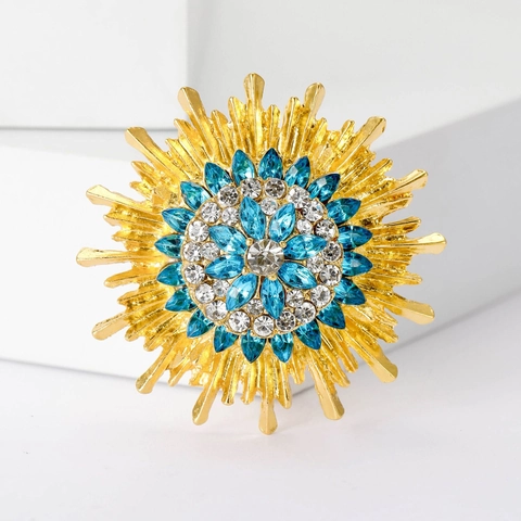 Vintage Elegant Alloy Sunflower Brooch Pin With Blue Rhinestone For Women Wedding Banquet Jewelry Accessories Gold Color