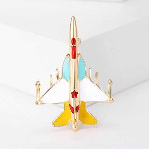 Matte Gold Enamel Fighter Jet Airplane Brooch Simple Fashion Military Style Corsage Pin For Women Clothing Decoration