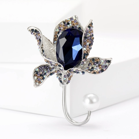 Luxury Alloy Orchid Flower Brooch For Women Elegant Rhinestone Inlaid Plant Pin With Artificial Pearl Fashion Suit Jewelry Accessories