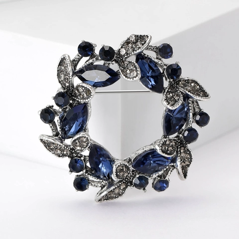 Vintage Legierung Strass Kranz Brosche Für Damen Luxus Blumenkranz Pin Bankett Hochzeit Kleid Schmuck Zubehör