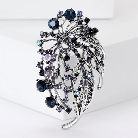 Broche Vintage en Alliage avec Strass Forme Feuille Ajourée Élégante Épingle de Revers pour Pull Cardigan Costume Motif Plante
